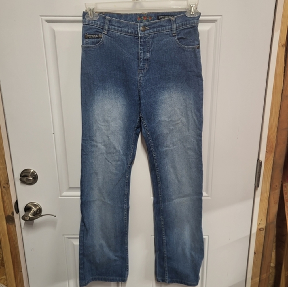 Betsey Johnson- Straight Leg‎ Jeans With Heart Stitch Pockets